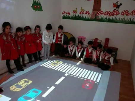 زمین بازی تعاملی