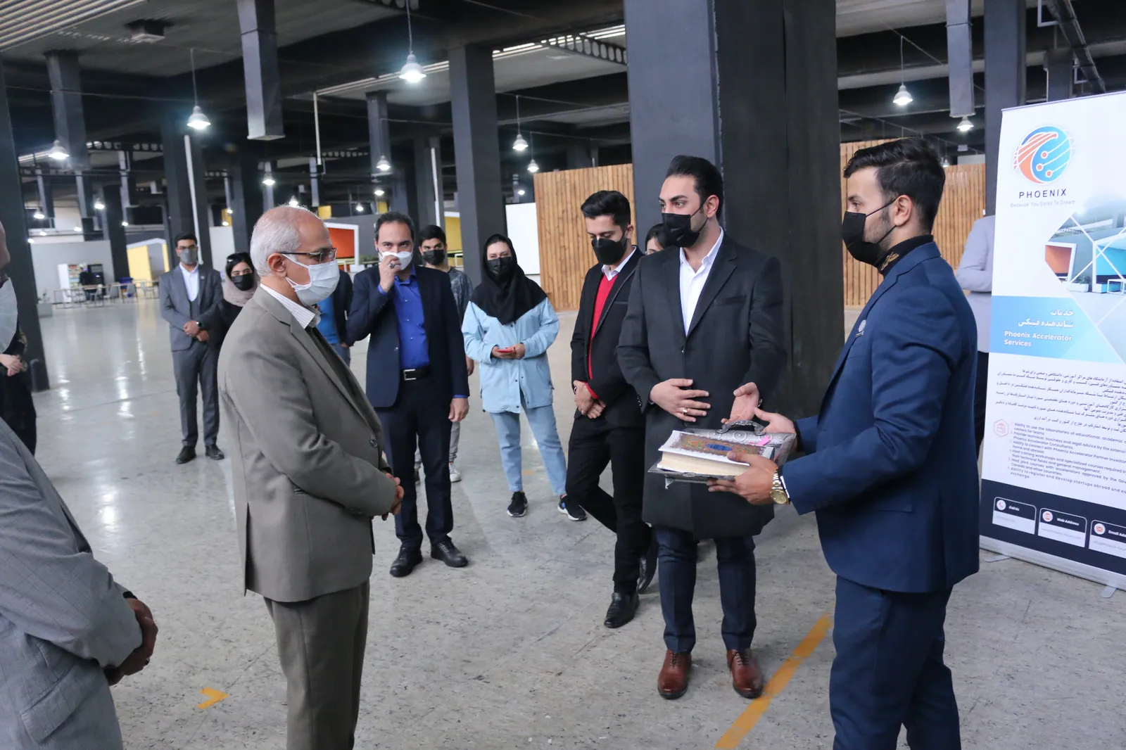 افتتاح استودیوی فینیکس
